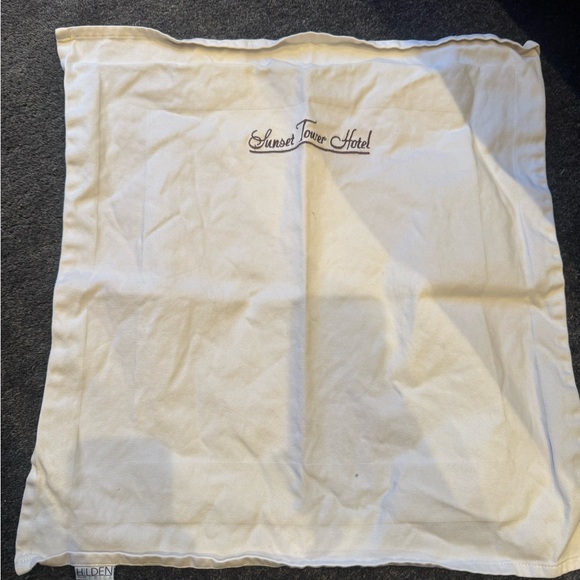 Other - Sunset Tower Hotel Cream Naplin